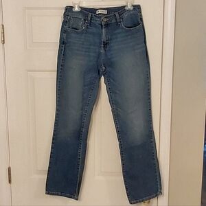 Levis 505 Womens Medium Wash Casual Straight Leg Blue Jeans. Sz 10,  W30 X L32.